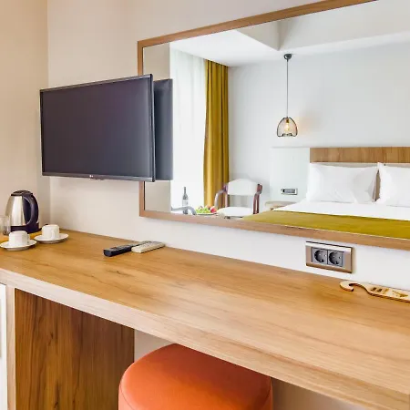 Dedeoglu Port Hotel *