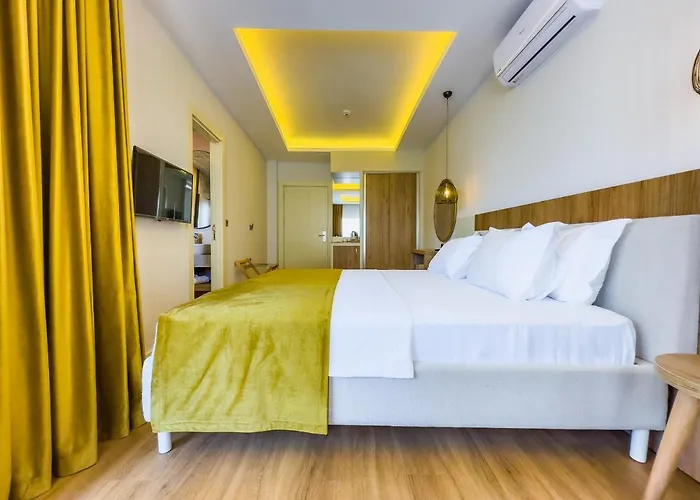 Dedeoglu Port 酒店 *