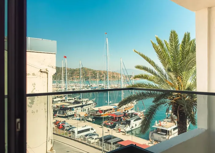 فندق Dedeoglu Port فتحية